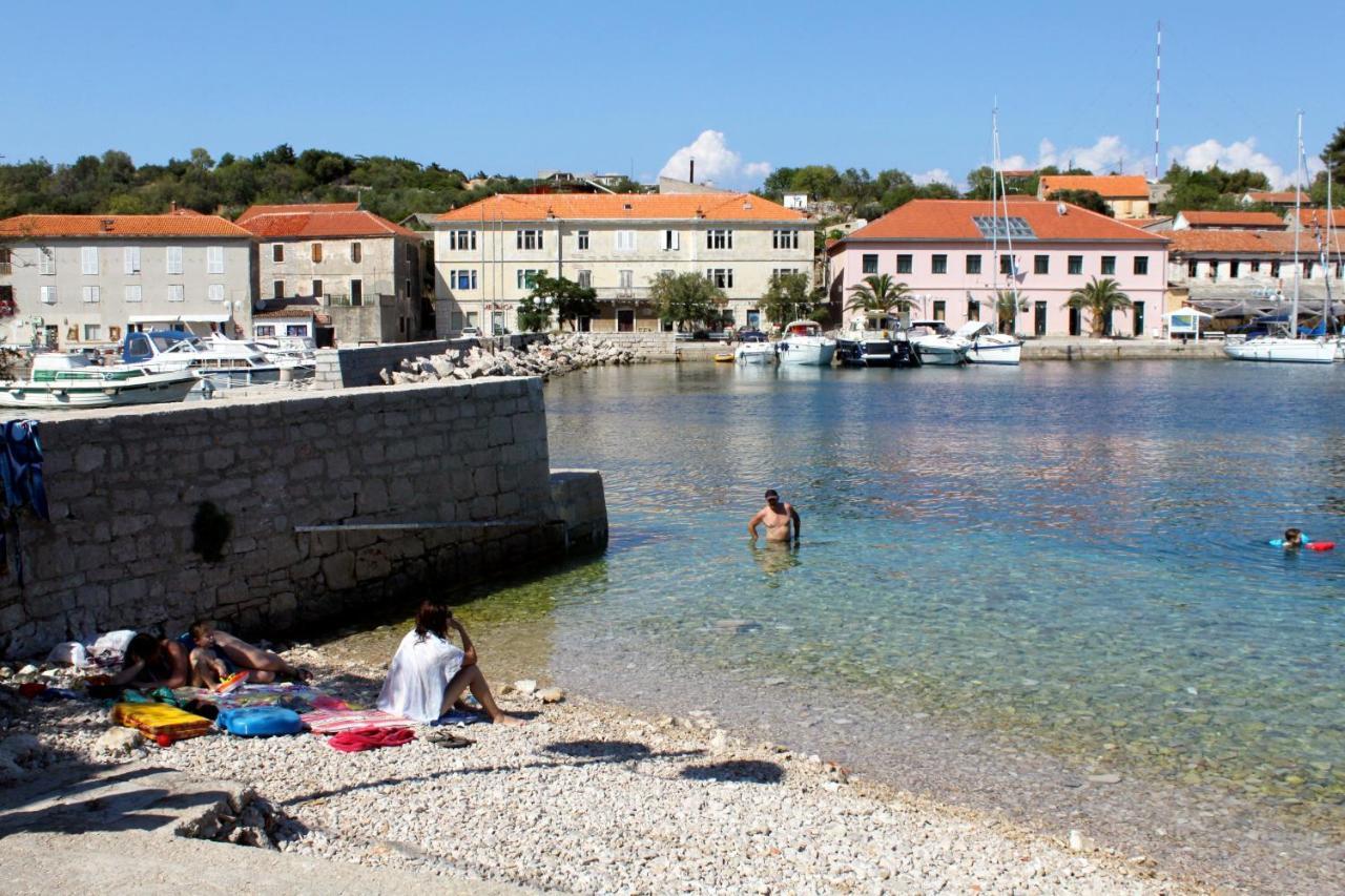 Apartments With A Parking Space Sali, Dugi Otok - 8136 Eksteriør bilde